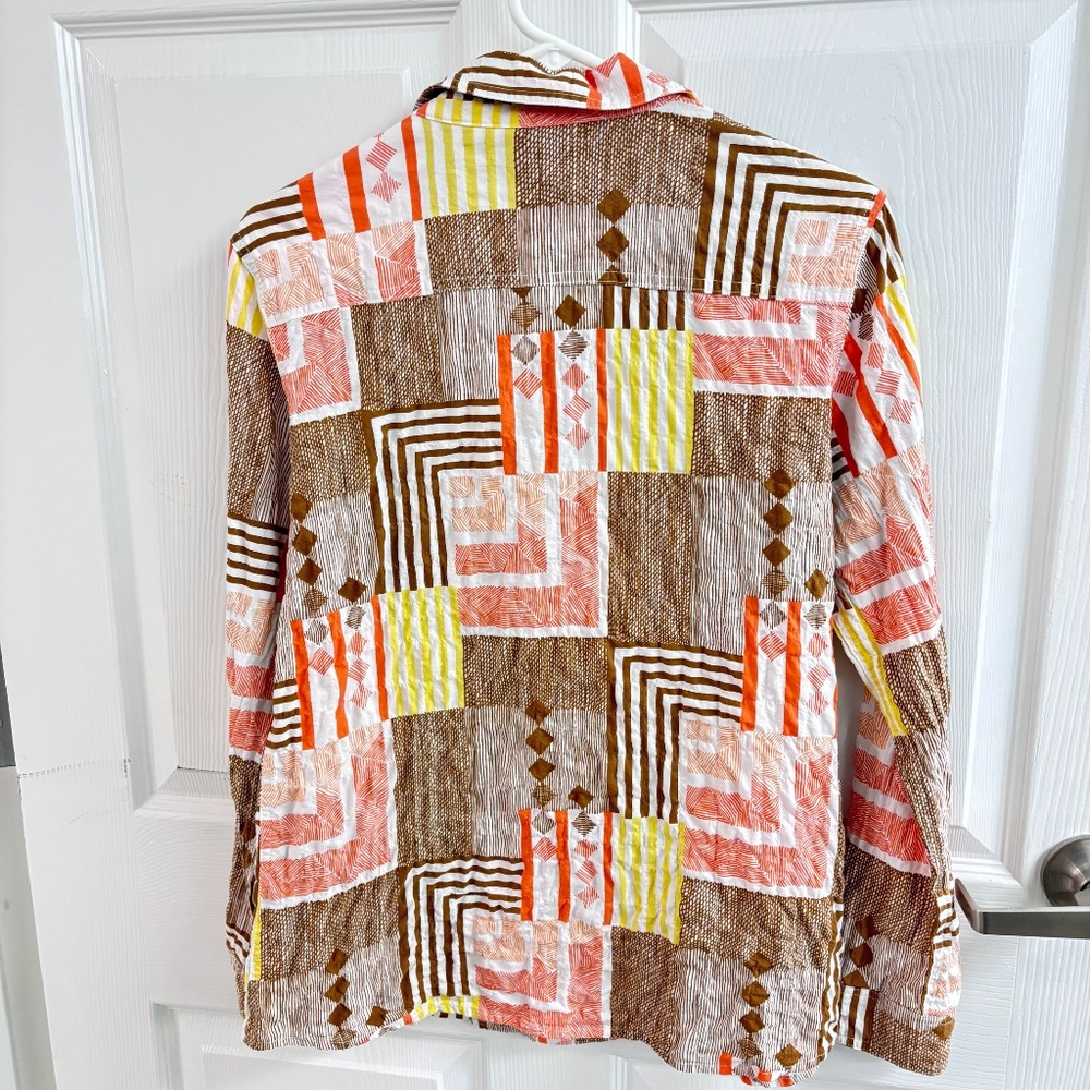 J. MCLAUGHLIN LADIES BUTTON DOWN PATTERN. SIZE M - image 3